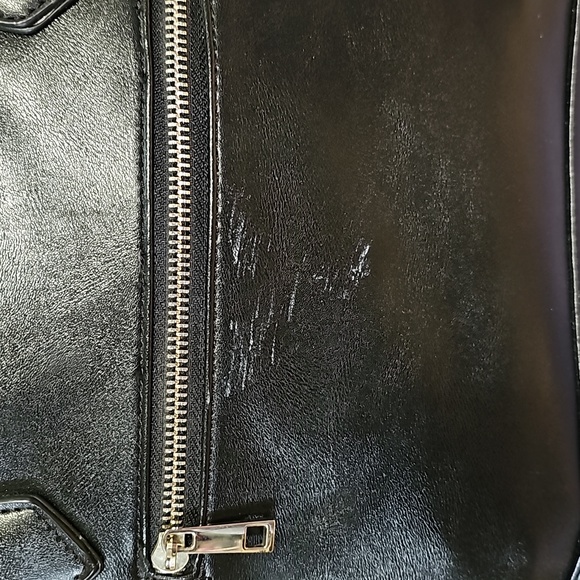 Black Designer Women Bag - Picture 5 of 10